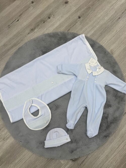 Set nascita in ciniglia deolinda neonato