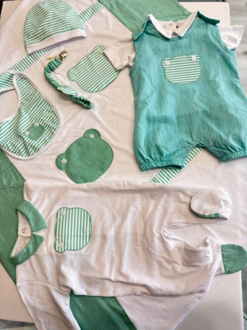 Set nascita-uscita in puro cotone 8pz verde e bianco