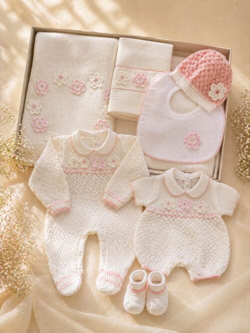 Corredino nascita e uscita ricamato a mano La Sartoria Dei Piccoli