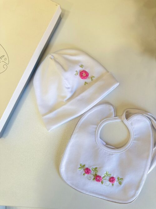 Bavette e cappellino La Sartoria Dei Piccoli